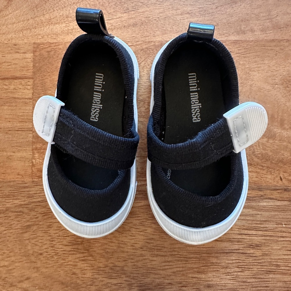 Mini Melissa Black Kids Shoes size 5